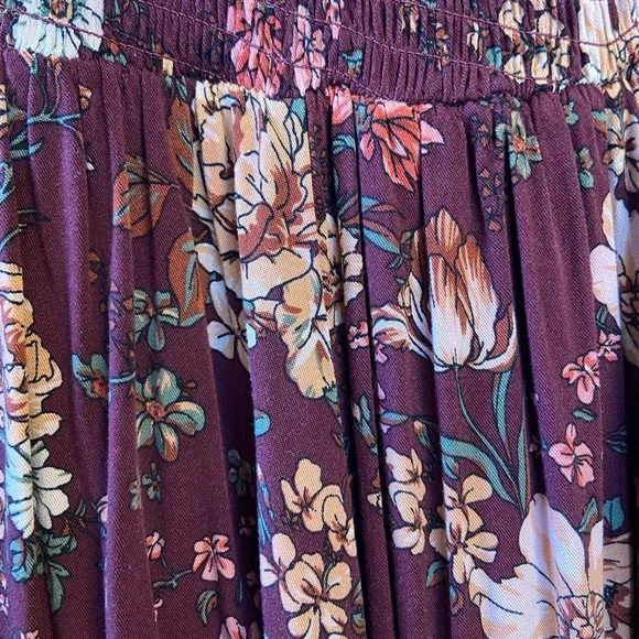 Torrid Floral Smocked Midi Dress Size 1 (1X 14/16) | Burgundy Fall Boho | EUC - Picture 3 of 4